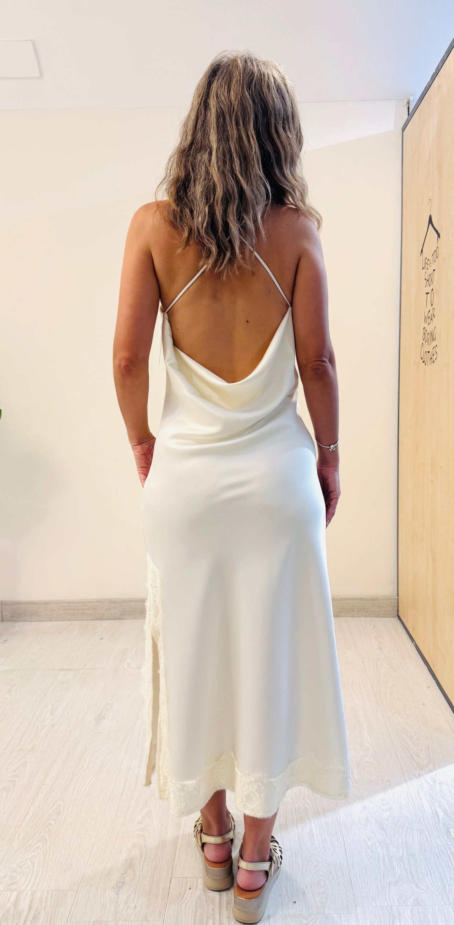 VESTIDO LENCERO SATINADO